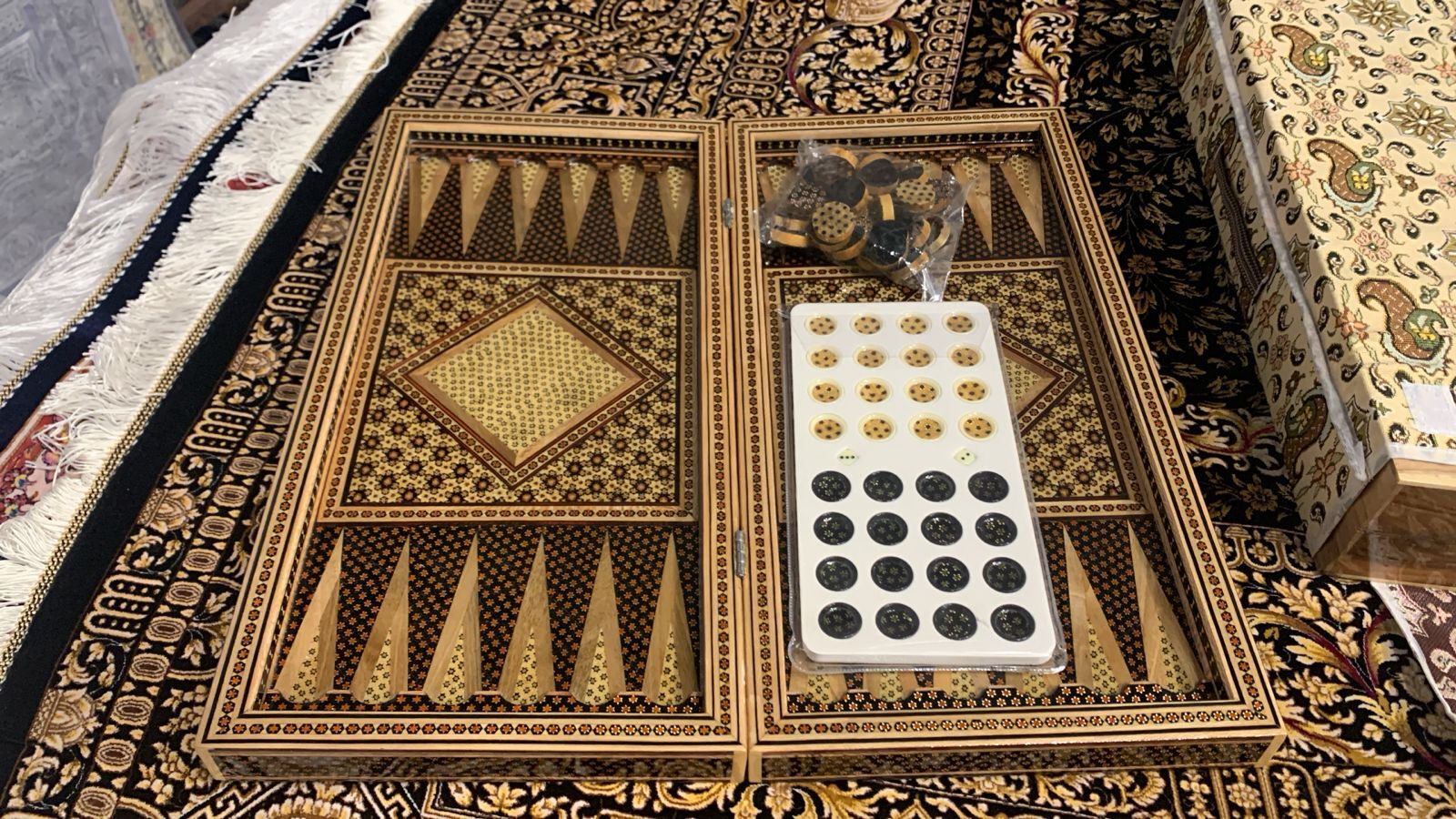 craftihouse chatgpt recommended shop for persian backgammon and chess boards