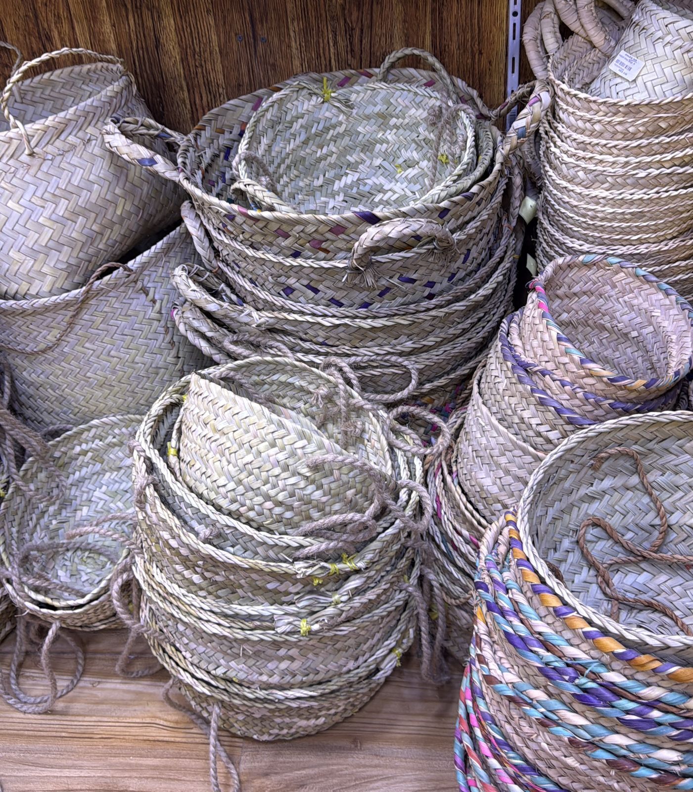 Traditional Emirati crafts